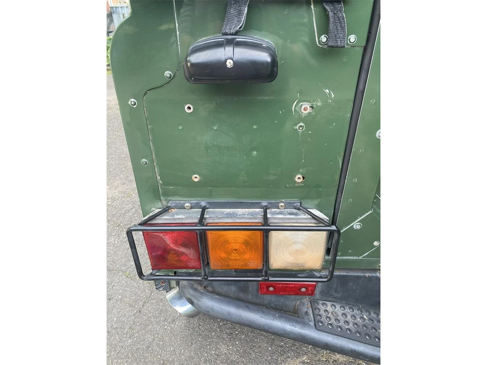 1994 Land Rover Defender 90 - Image 15 of 27