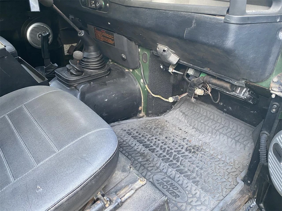 1994 Land Rover Defender 90 - Image 23 of 27