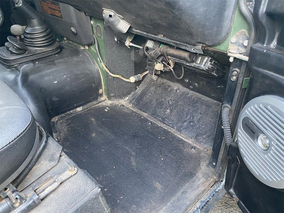 1994 Land Rover Defender 90 - Image 24 of 27