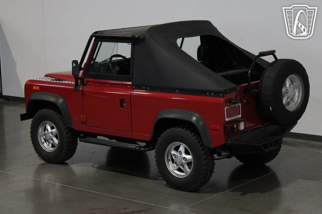 1994 Land Rover Defender 90 - Image 9 of 12
