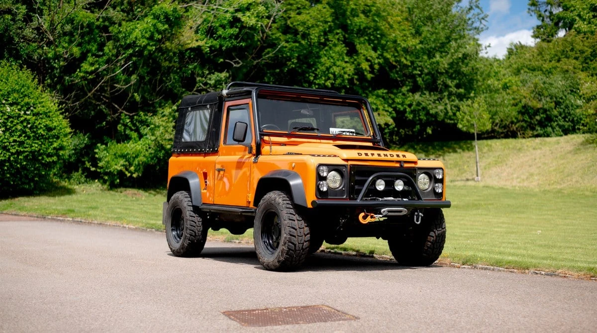 1994 Land Rover Defender 90 - Image 8 of 30