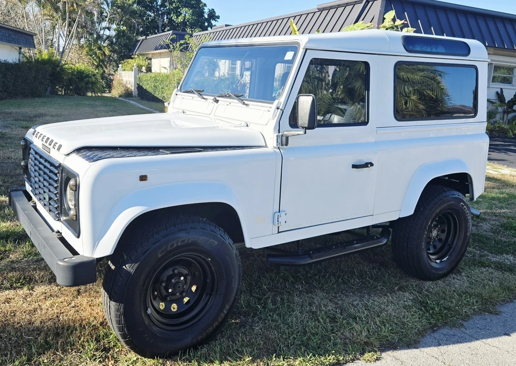 1994 Land Rover Defender 90 - Image 7 of 18