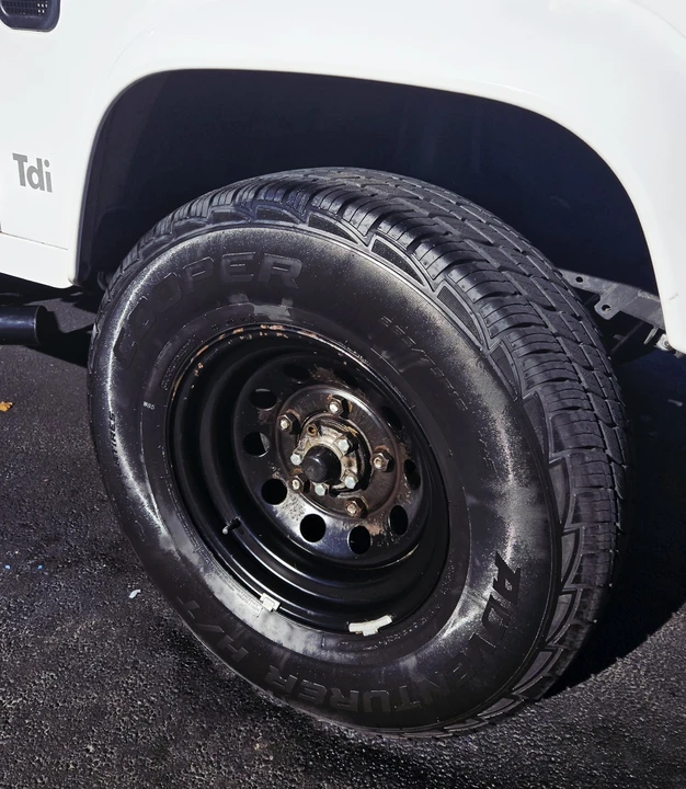 1994 Land Rover Defender 90 - Image 11 of 18