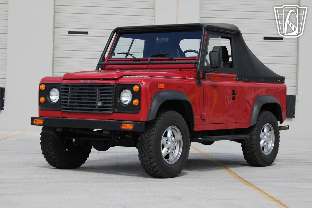 1994 Land Rover Defender 90 - Image 3 of 12