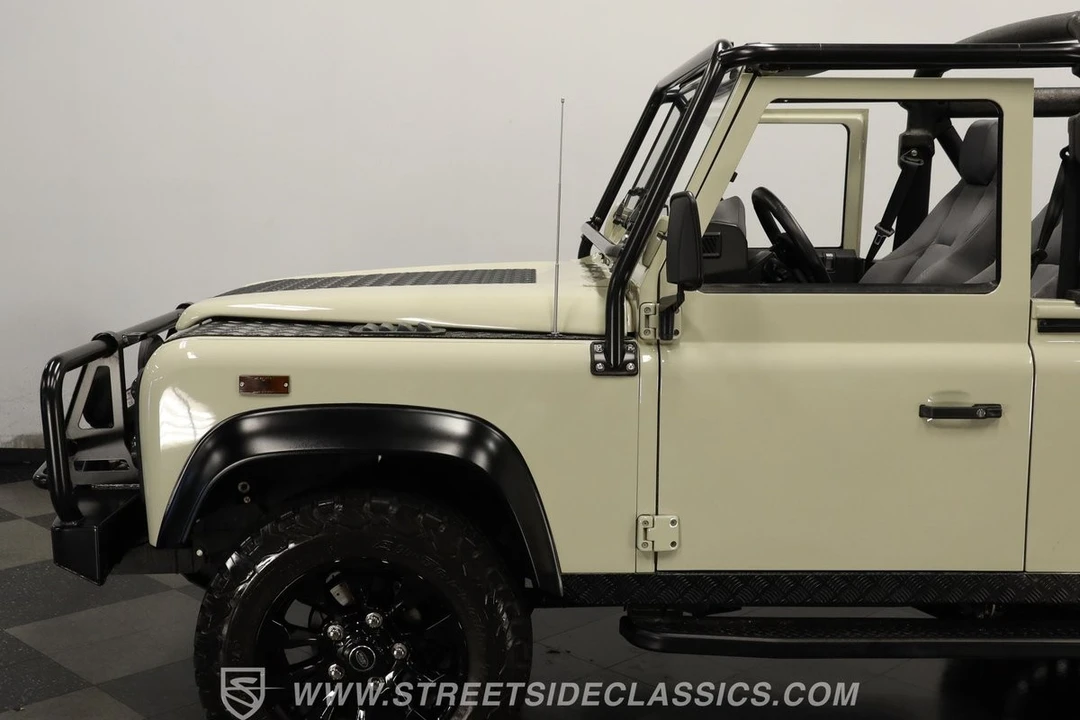1994 Land Rover Defender 90 - Image 23 of 31