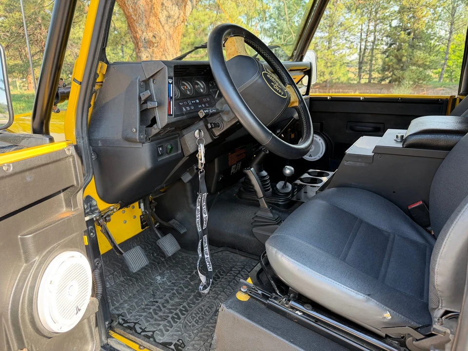 1994 Land Rover Defender 90 - Image 27 of 31