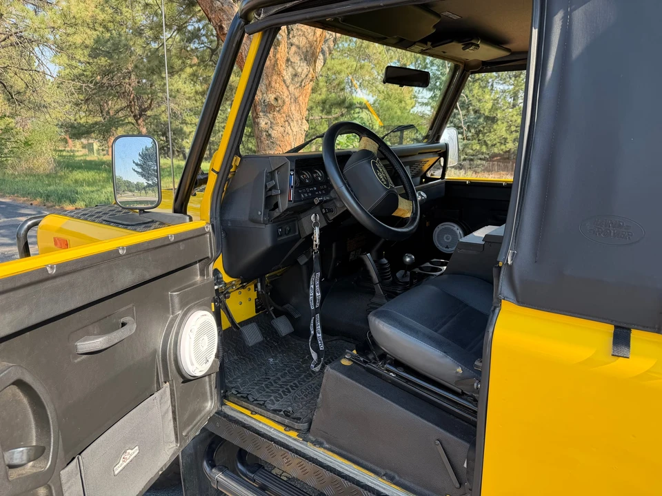 1994 Land Rover Defender 90 - Image 24 of 31
