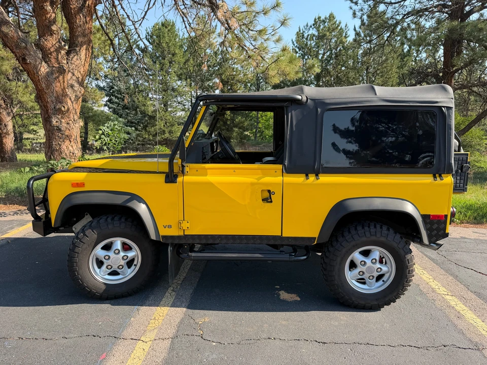 1994 Land Rover Defender 90 - Image 11 of 31