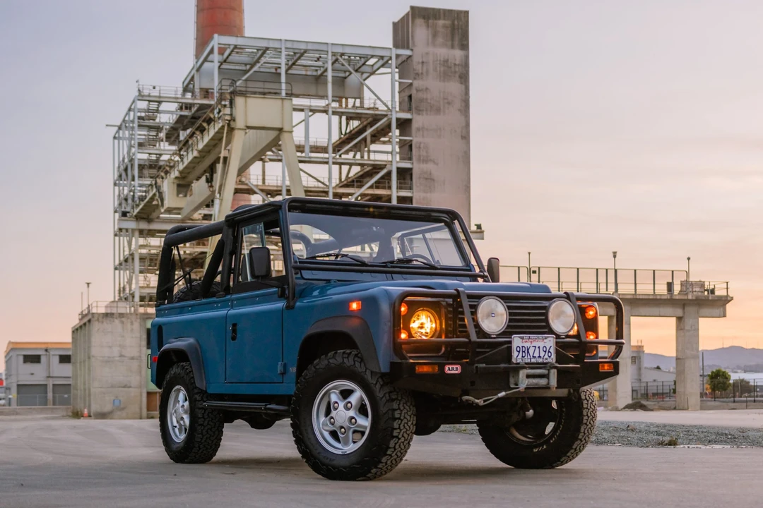 1994 Land Rover Defender 90 - Image 4 of 31