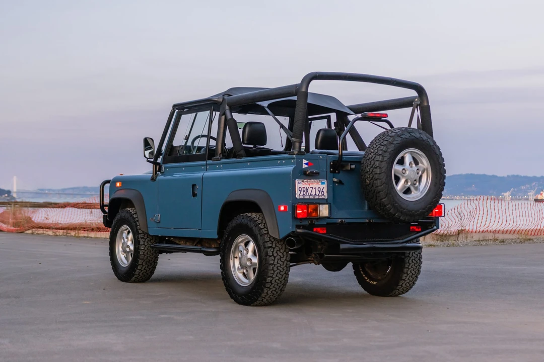 1994 Land Rover Defender 90 - Image 12 of 31