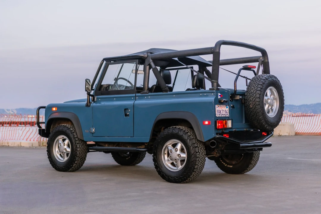 1994 Land Rover Defender 90 - Image 10 of 31