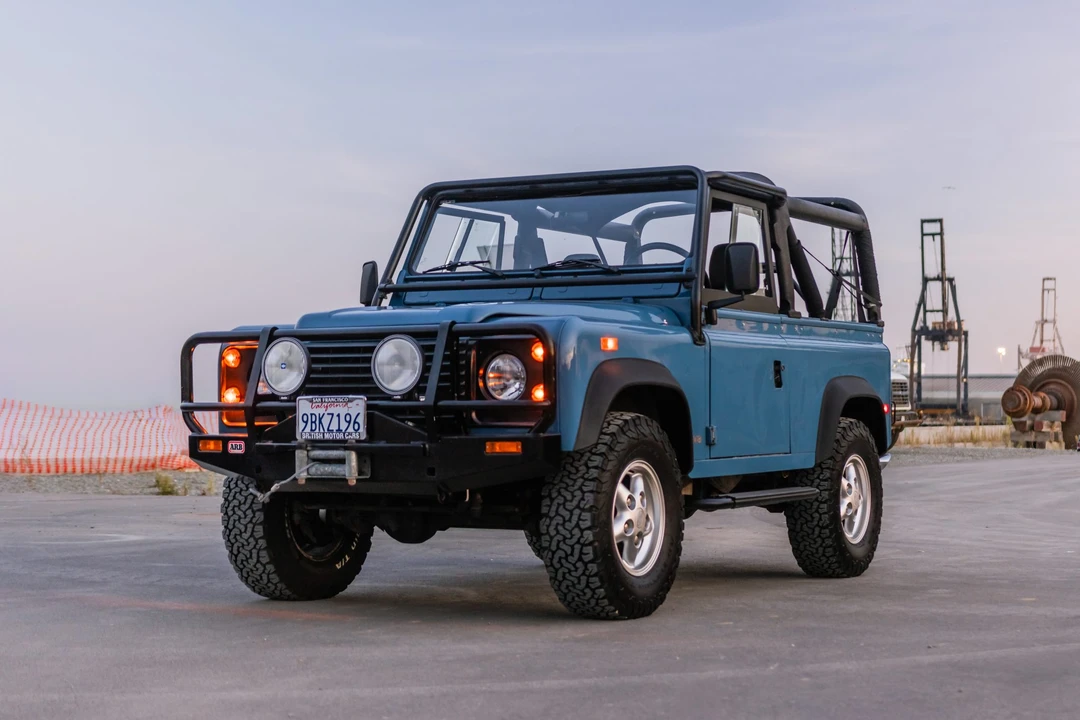 1994 Land Rover Defender 90 - Image 7 of 31