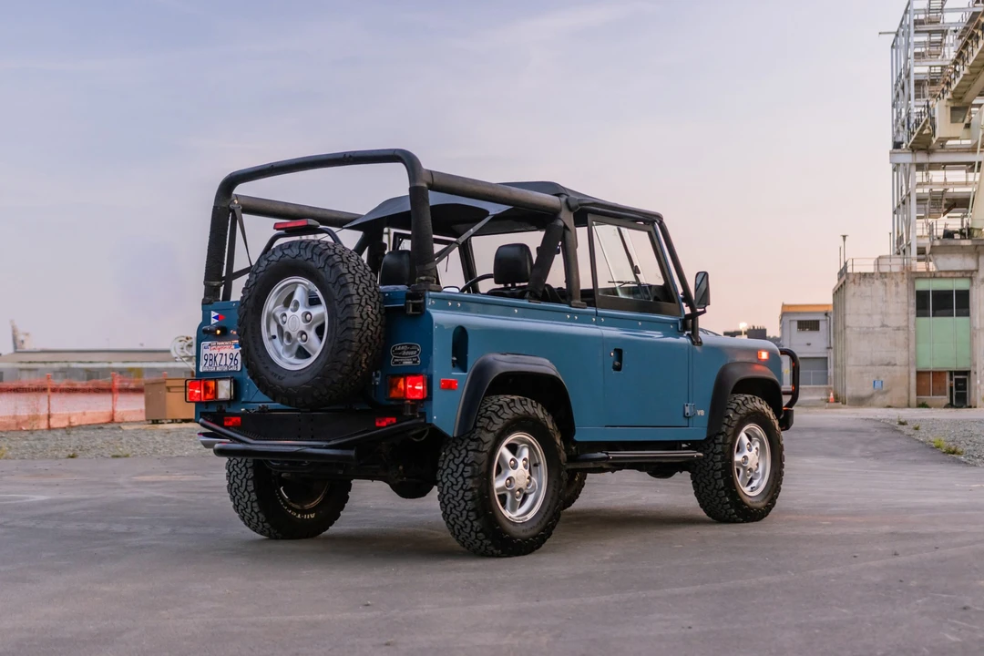 1994 Land Rover Defender 90 - Image 13 of 31
