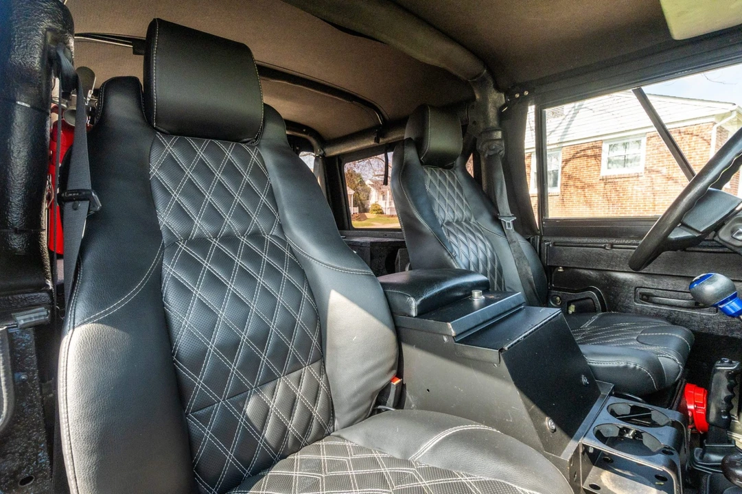 1994 Land Rover Defender 90 - Image 5 of 10