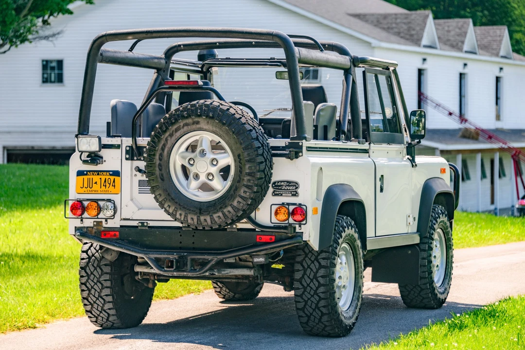 1994 Land Rover Defender 90 - Image 7 of 31