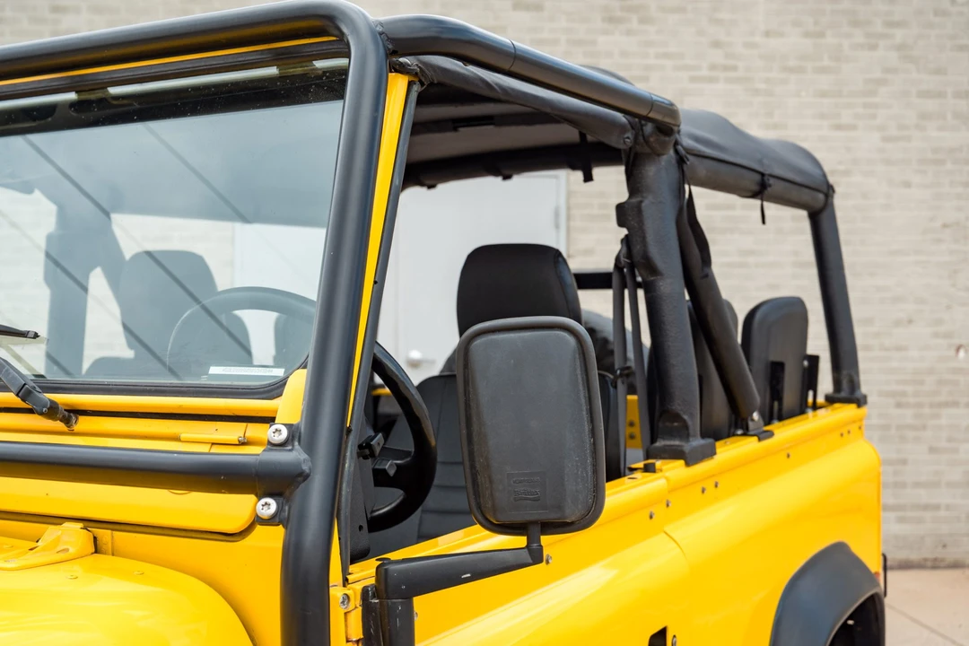 1994 Land Rover Defender 90 - Image 17 of 31
