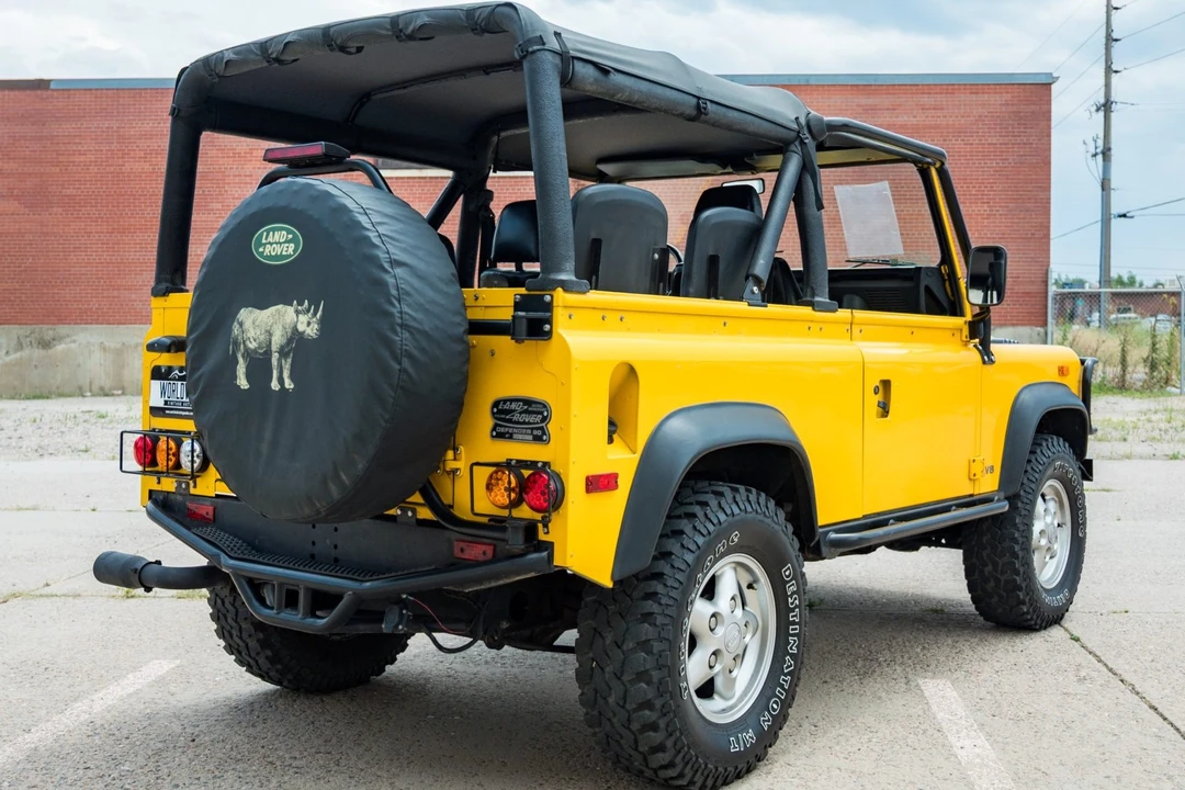 1994 Land Rover Defender 90 - Image 4 of 31