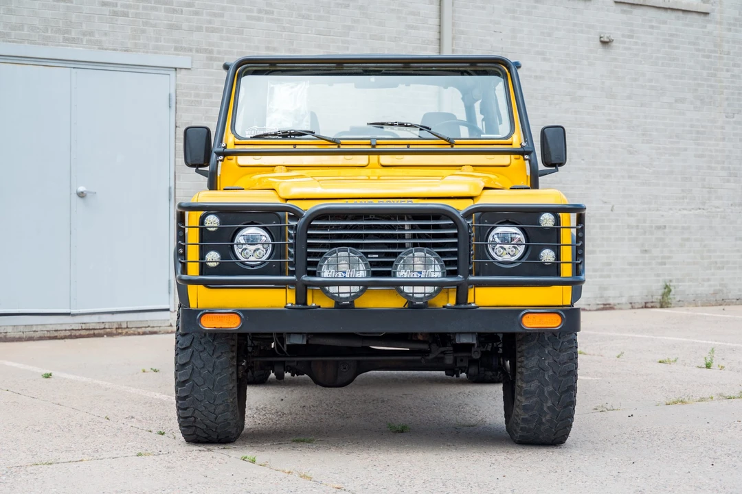 1994 Land Rover Defender 90 - Image 2 of 31