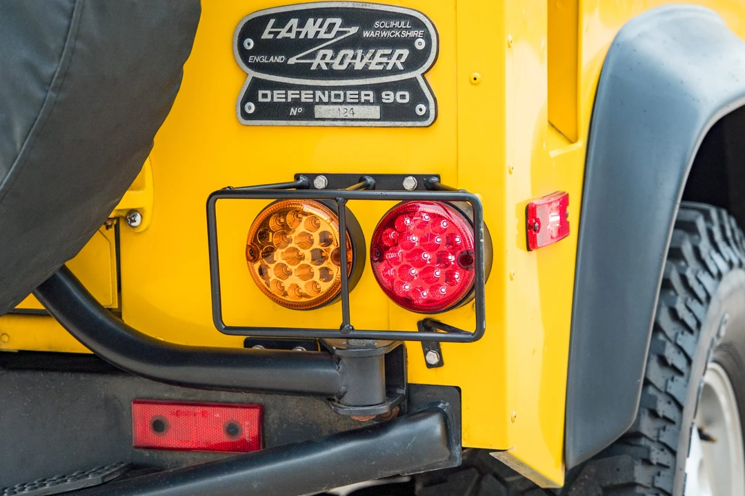 1994 Land Rover Defender 90 - Image 14 of 31