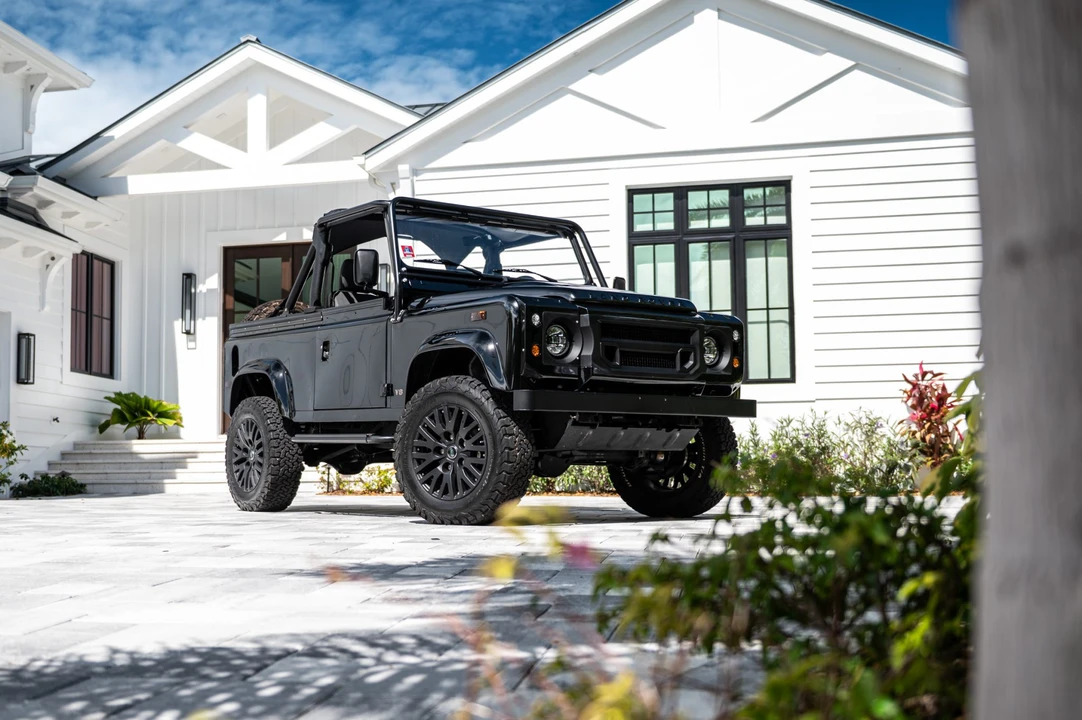 1994 Land Rover Defender 90 - Image 3 of 31