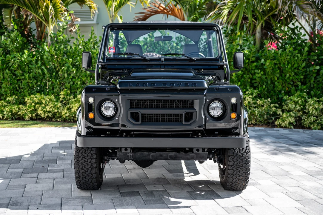 1994 Land Rover Defender 90 - Image 6 of 31