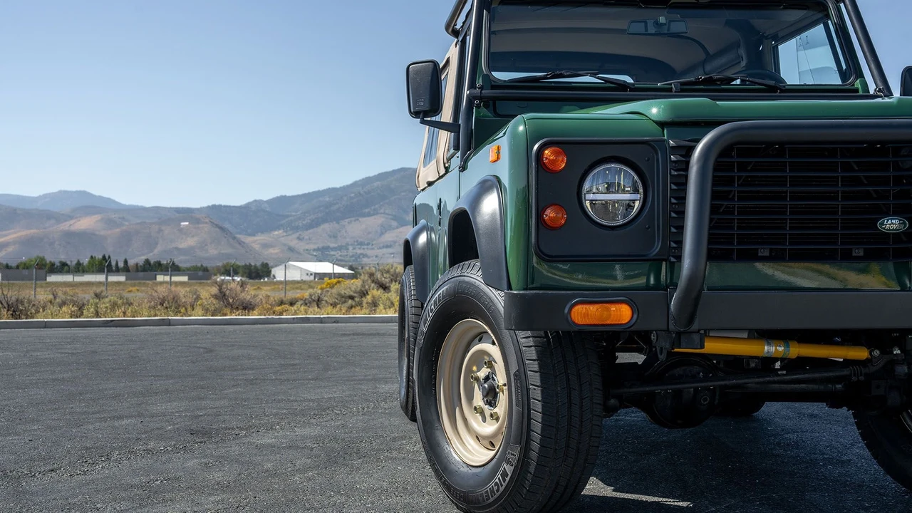 1994 Land Rover Defender 90 - Image 22 of 31