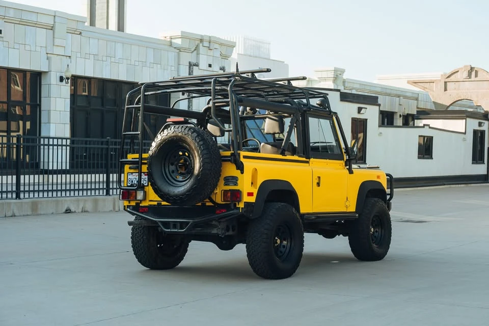 1994 Land Rover Defender 90 - Image 7 of 20