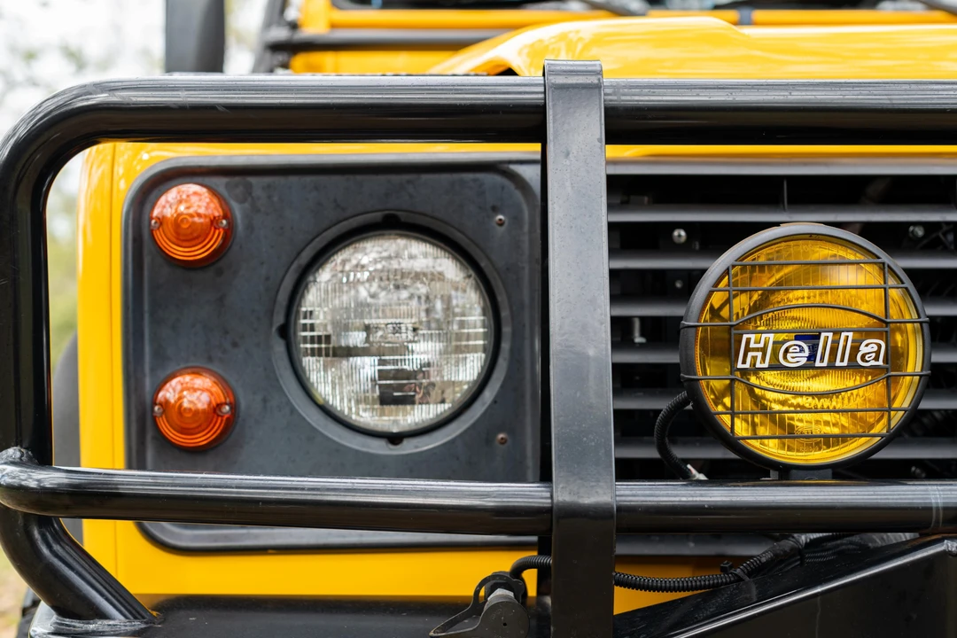 1994 Land Rover Defender 90 - Image 15 of 31