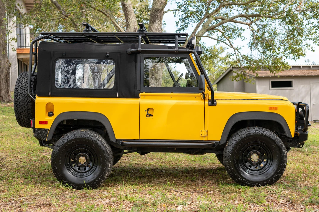 1994 Land Rover Defender 90 - Image 12 of 31
