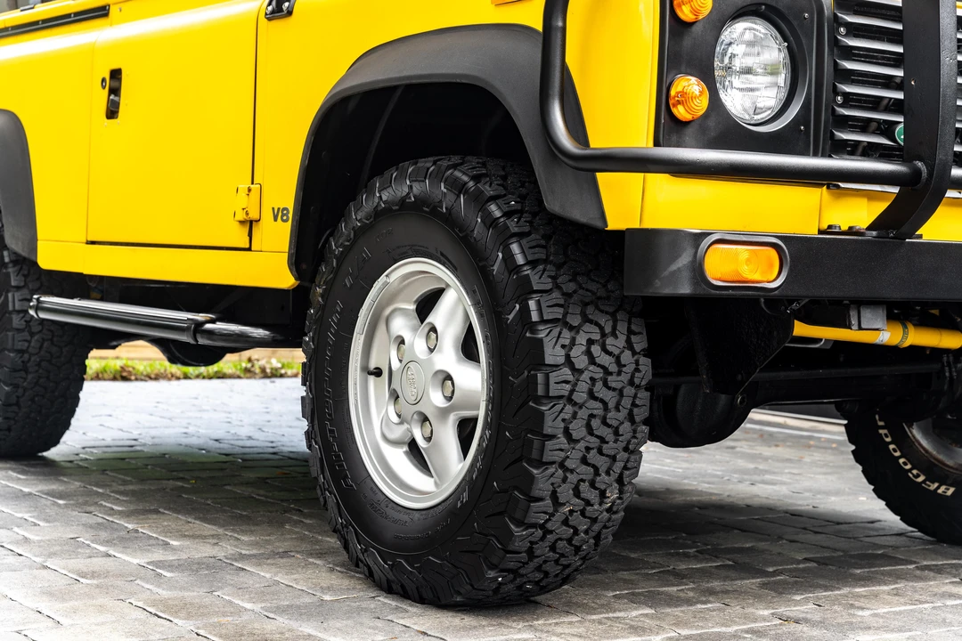 1994 Land Rover Defender 90 - Image 25 of 31