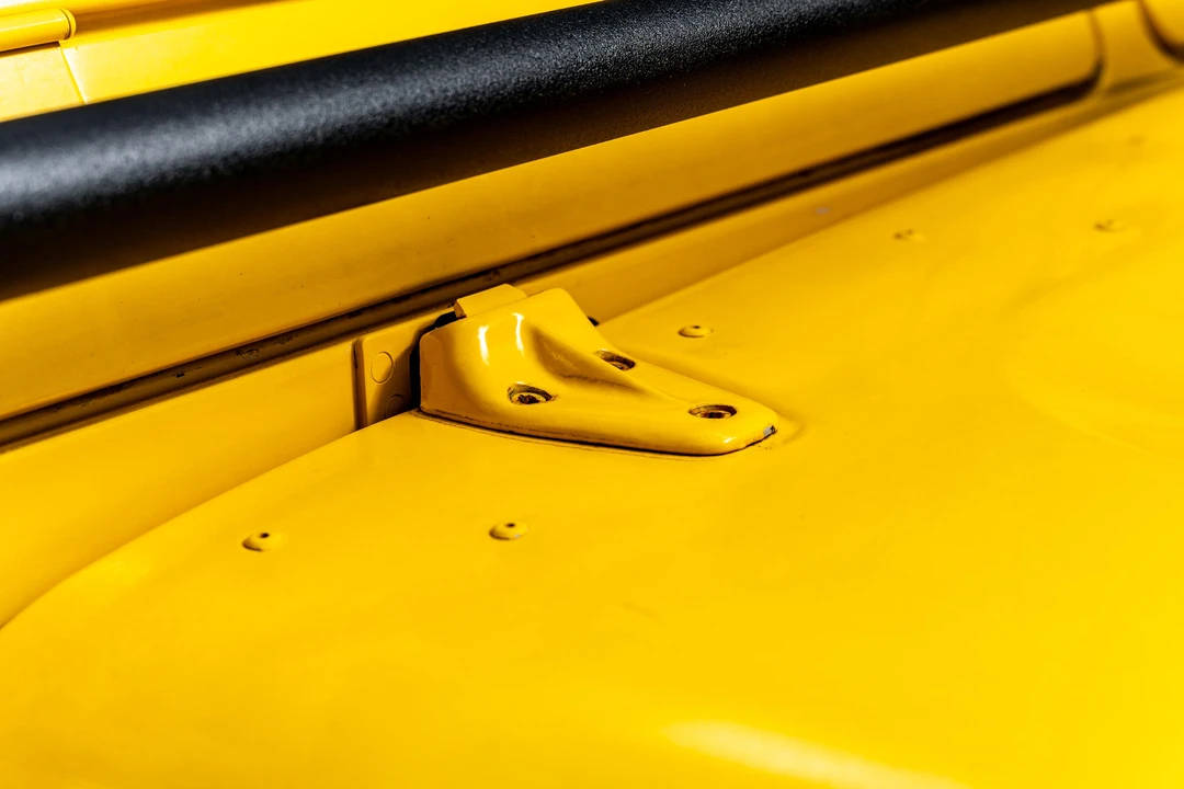 1994 Land Rover Defender 90 - Image 9 of 31