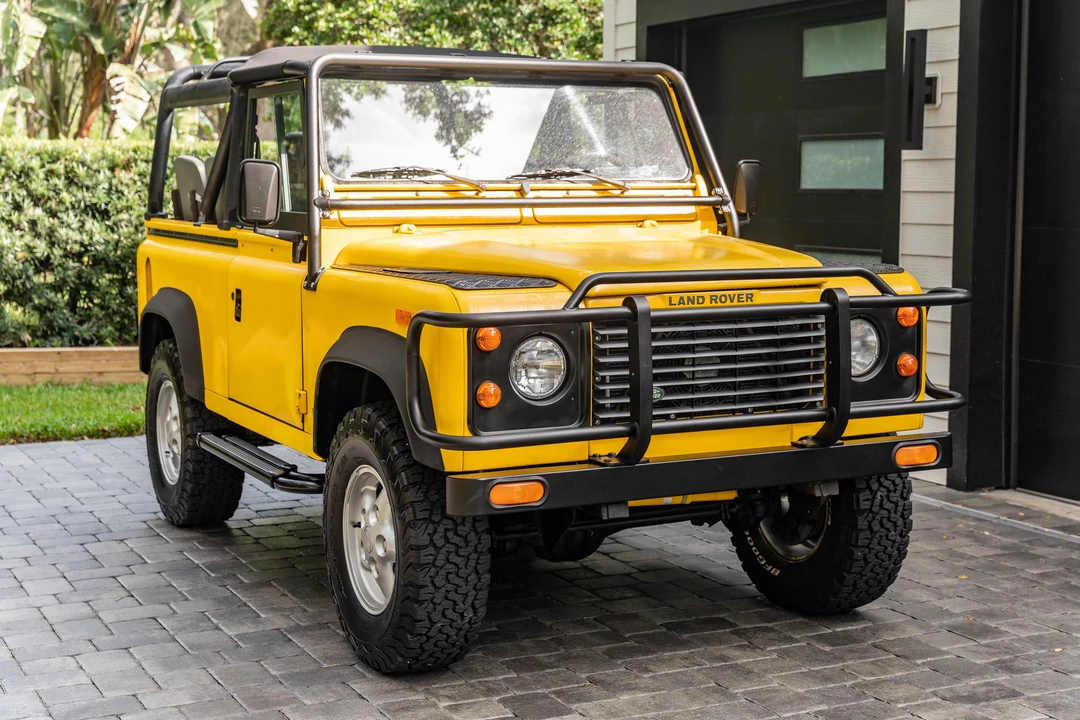 1994 Land Rover Defender 90 - Image 8 of 31