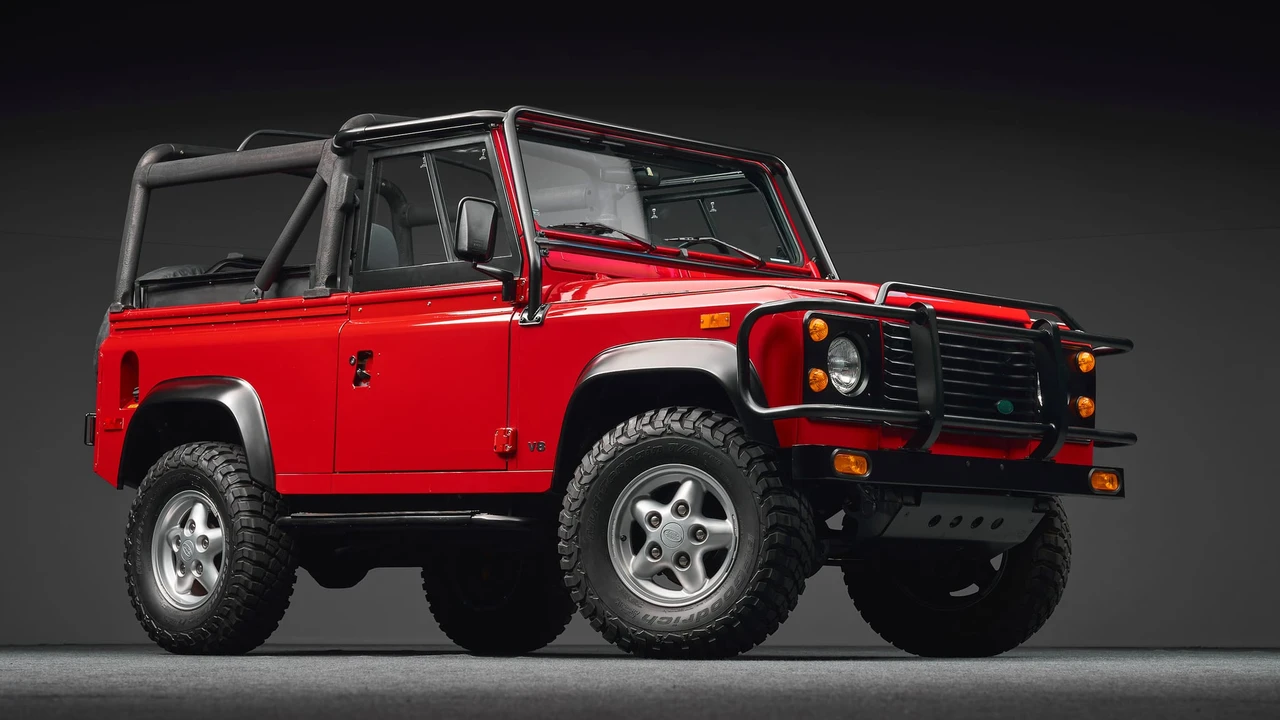 1994 Land Rover Defender 90 - Image 5 of 31