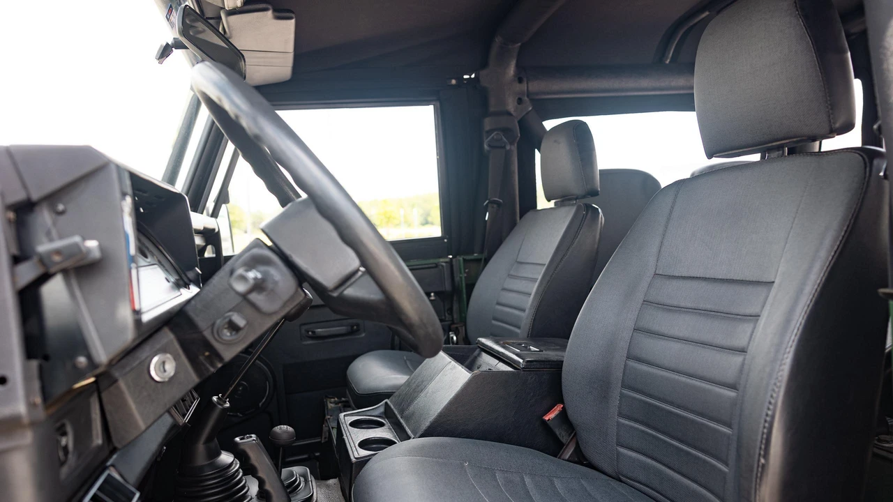 1994 Land Rover Defender 90 - Image 30 of 31