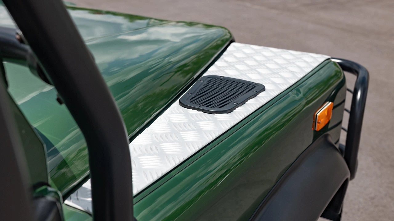 1994 Land Rover Defender 90 - Image 21 of 31