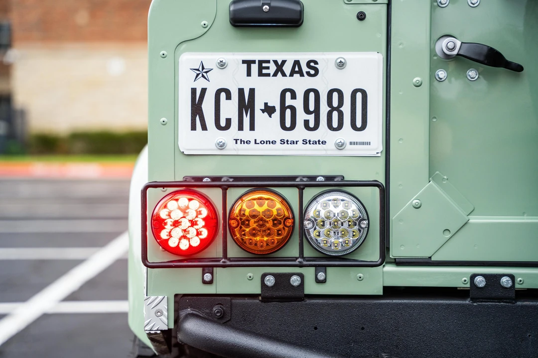 1994 Land Rover Defender 90 - Image 25 of 31