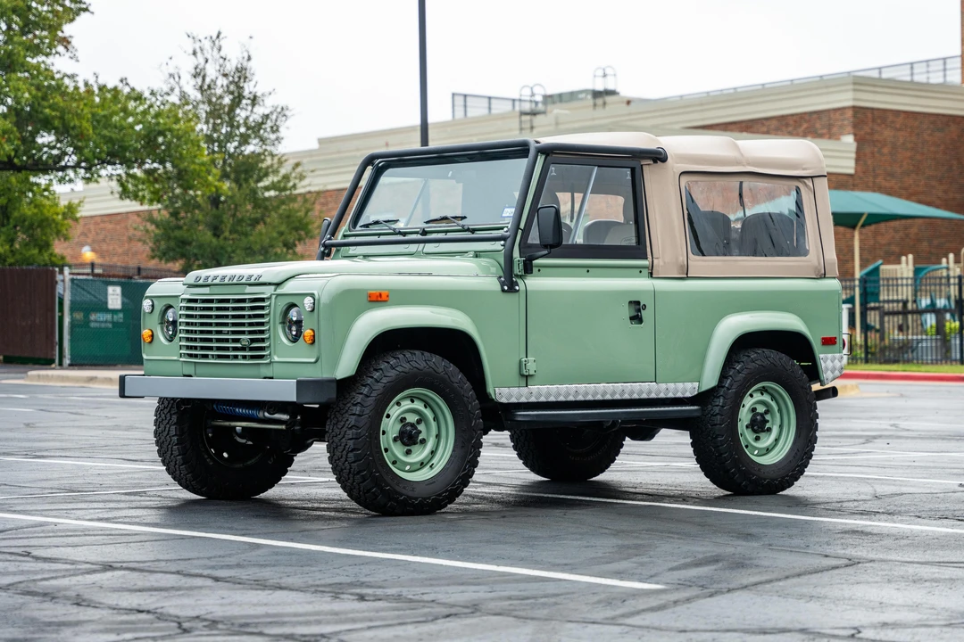 1994 Land Rover Defender 90 - Image 6 of 31
