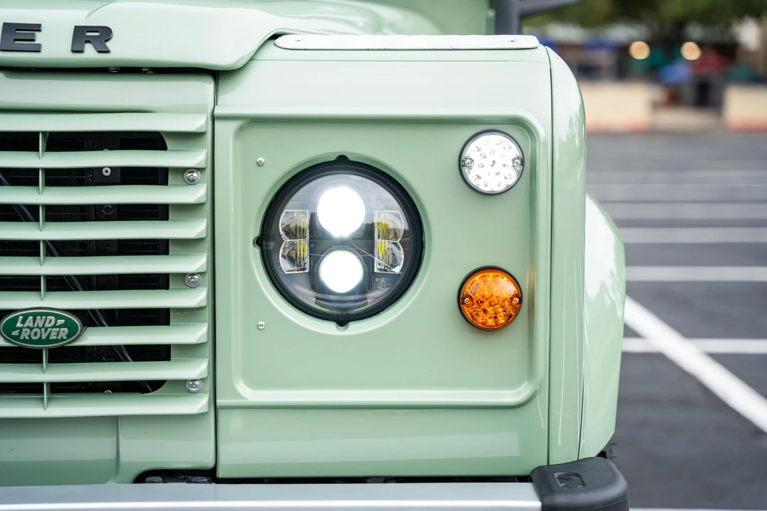 1994 Land Rover Defender 90 - Image 13 of 31