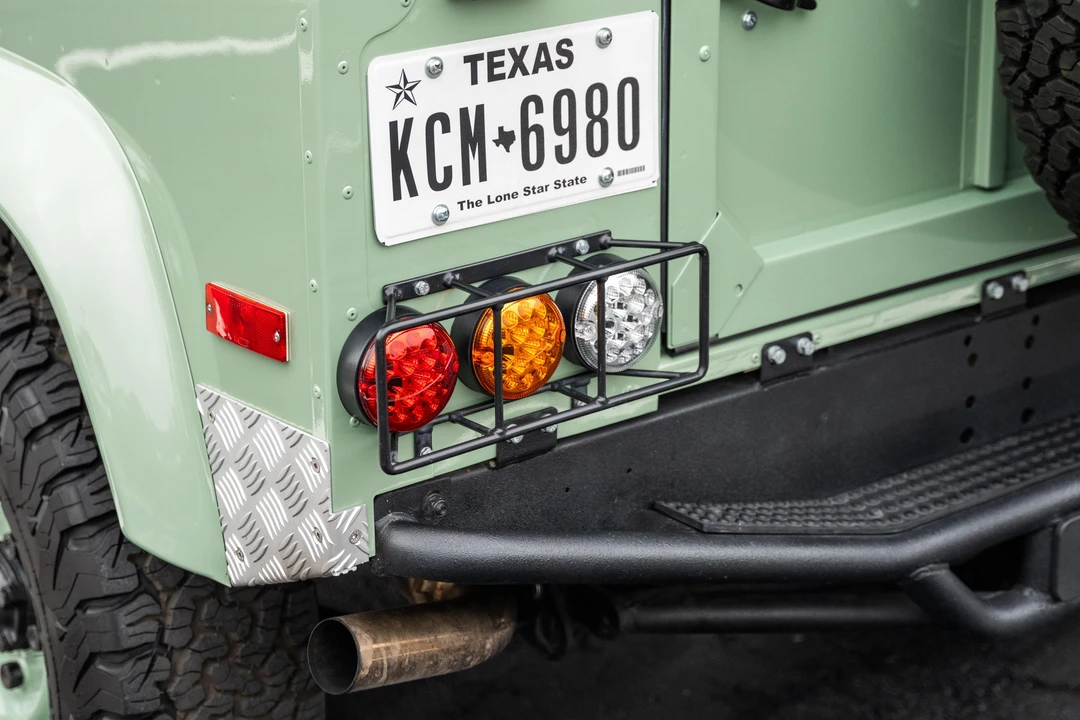 1994 Land Rover Defender 90 - Image 24 of 31