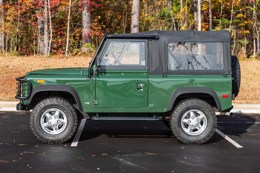 1994 Land Rover Defender 90 - Image 10 of 31