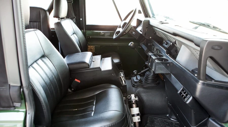 1994 Land Rover Defender 90 - Image 5 of 12