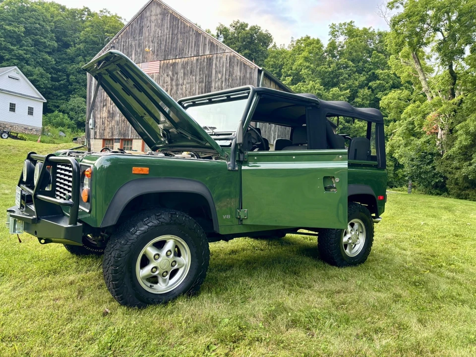 1994 Land Rover Defender 90 - Image 4 of 29