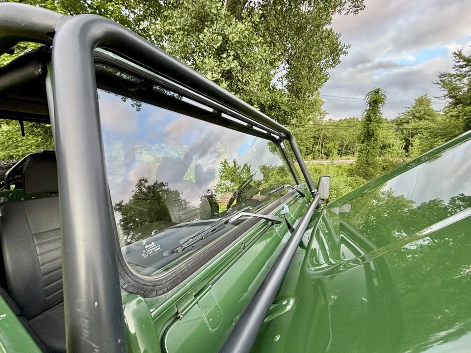 1994 Land Rover Defender 90 - Image 9 of 29