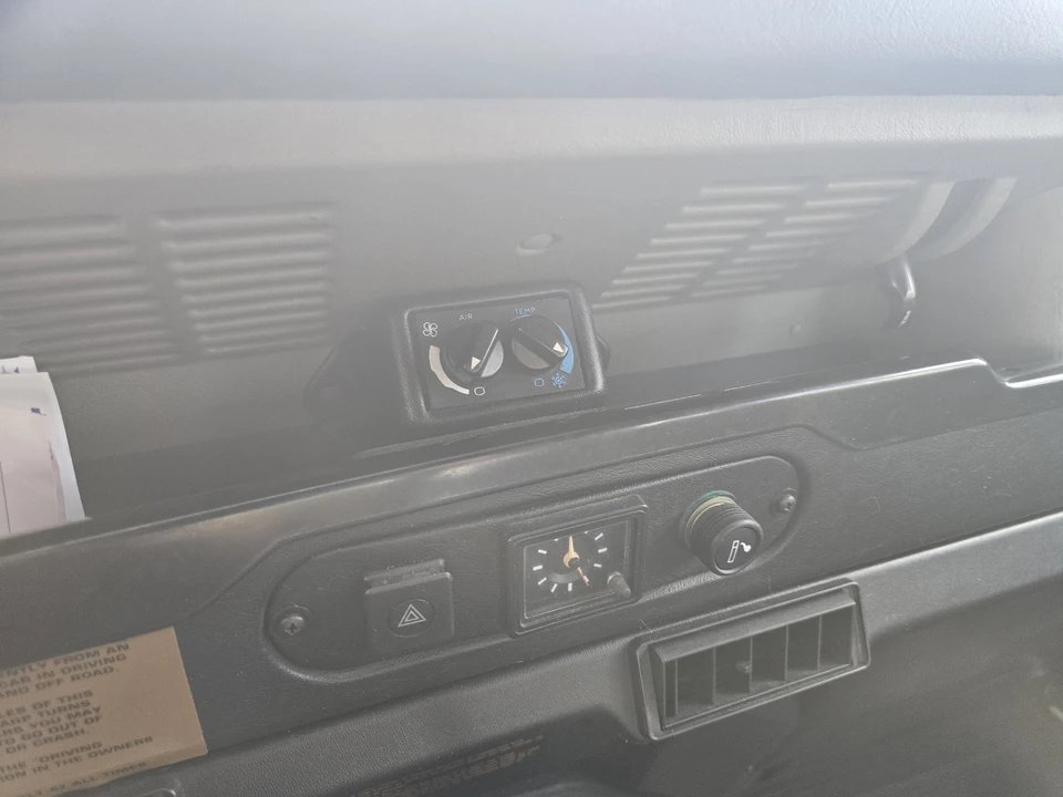 1994 Land Rover Defender 90 - Image 20 of 31
