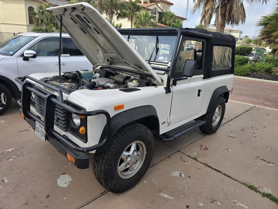 1994 Land Rover Defender 90 - Image 2 of 31