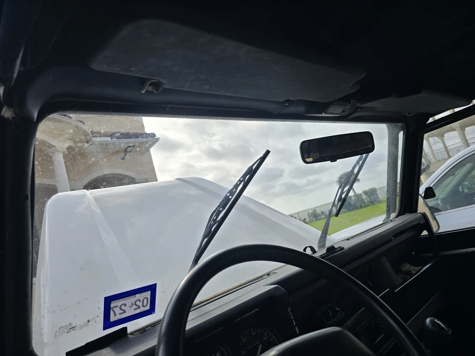 1994 Land Rover Defender 90 - Image 16 of 31