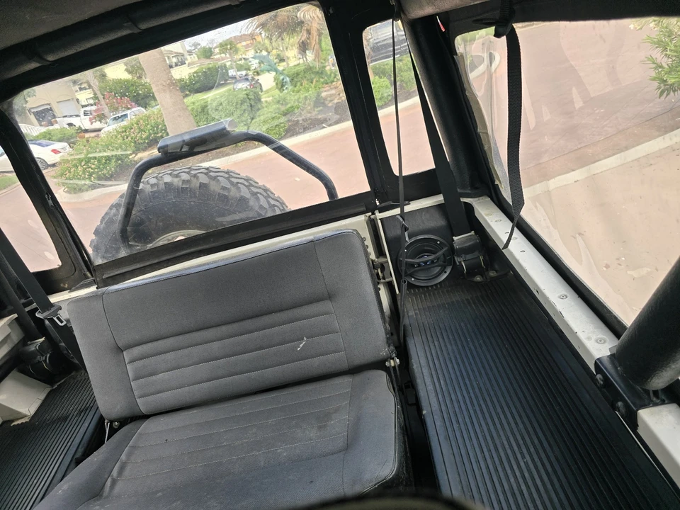 1994 Land Rover Defender 90 - Image 15 of 31