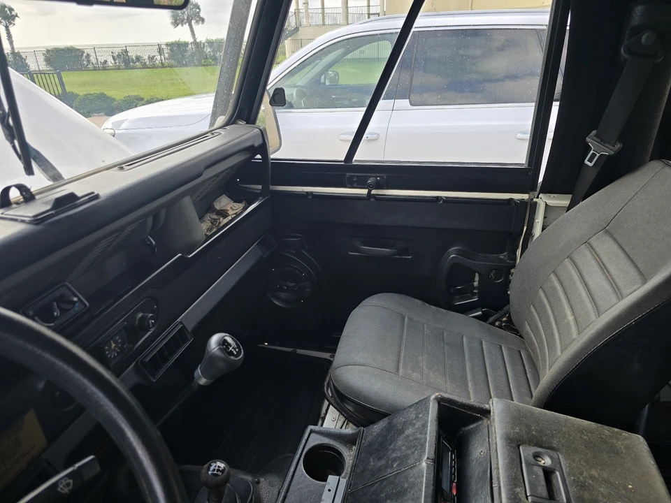 1994 Land Rover Defender 90 - Image 13 of 31