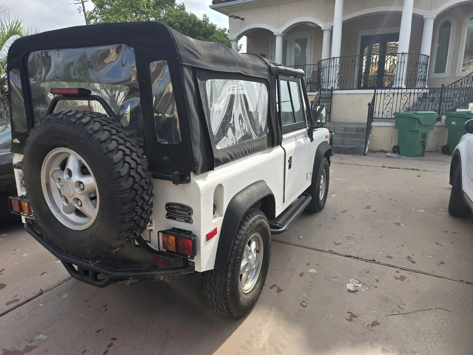 1994 Land Rover Defender 90 - Image 5 of 31