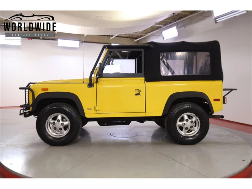 1994 Land Rover Defender 90 - Image 3 of 31